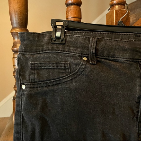 Jennifer Lopez Cropped Super Skinny Black Jeans size 16W - Picture 2 of 6